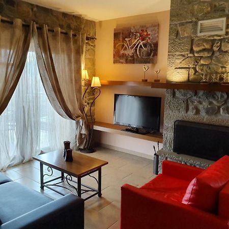 The View Village - Villas Suites & Spa Karpenísion Екстериор снимка