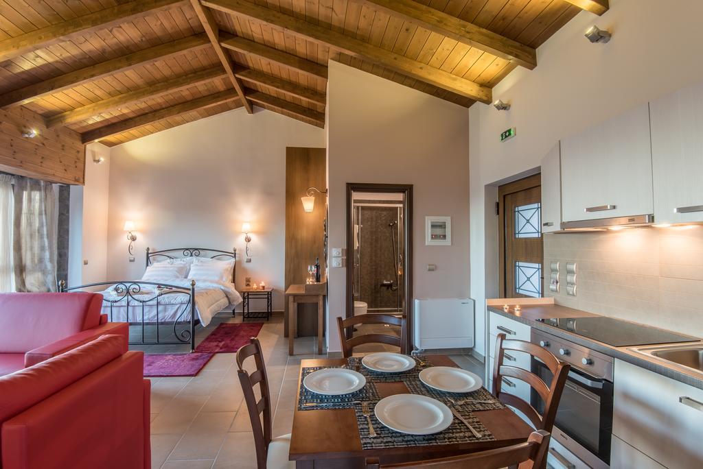 The View Village - Villas Suites & Spa Karpenísion Екстериор снимка