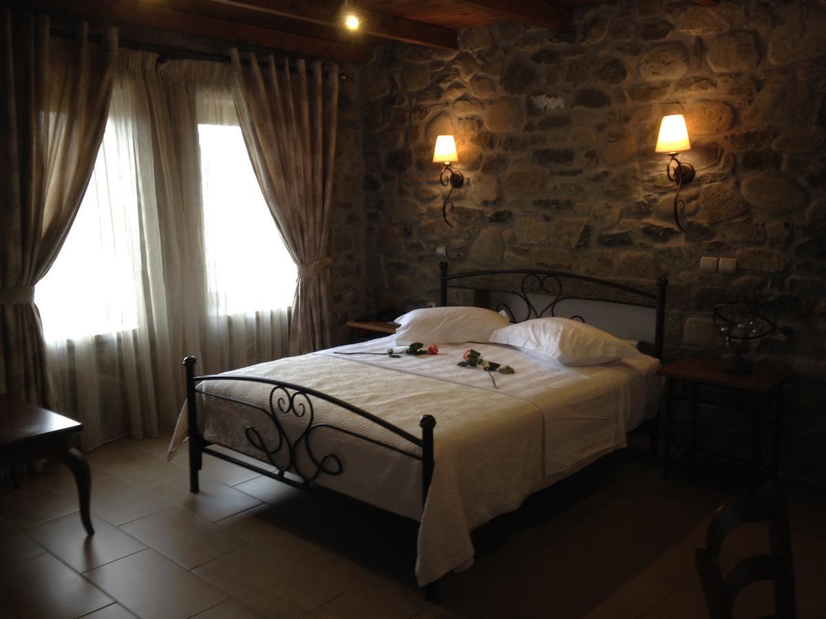 The View Village - Villas Suites & Spa Karpenísion Екстериор снимка