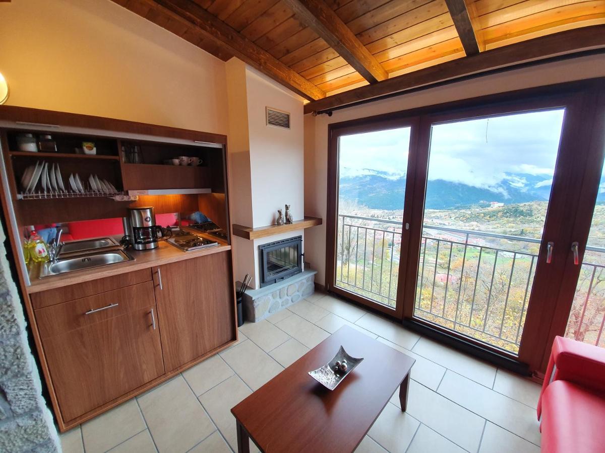 The View Village - Villas Suites & Spa Karpenísion Екстериор снимка